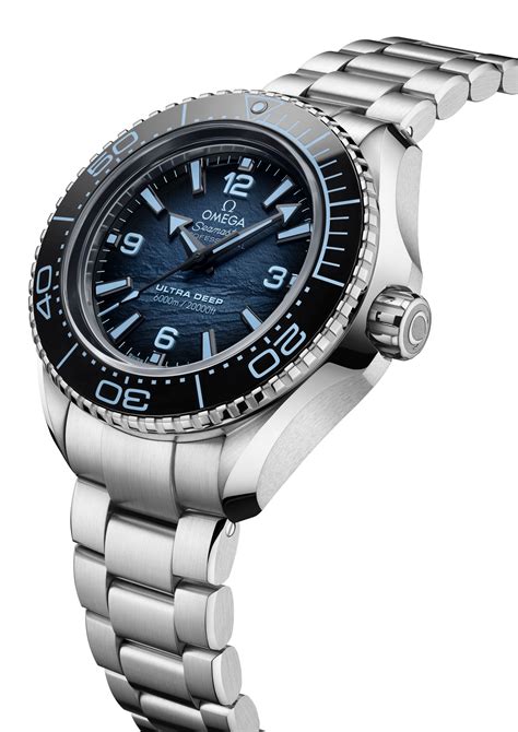 Omega Seamaster summer blue edition